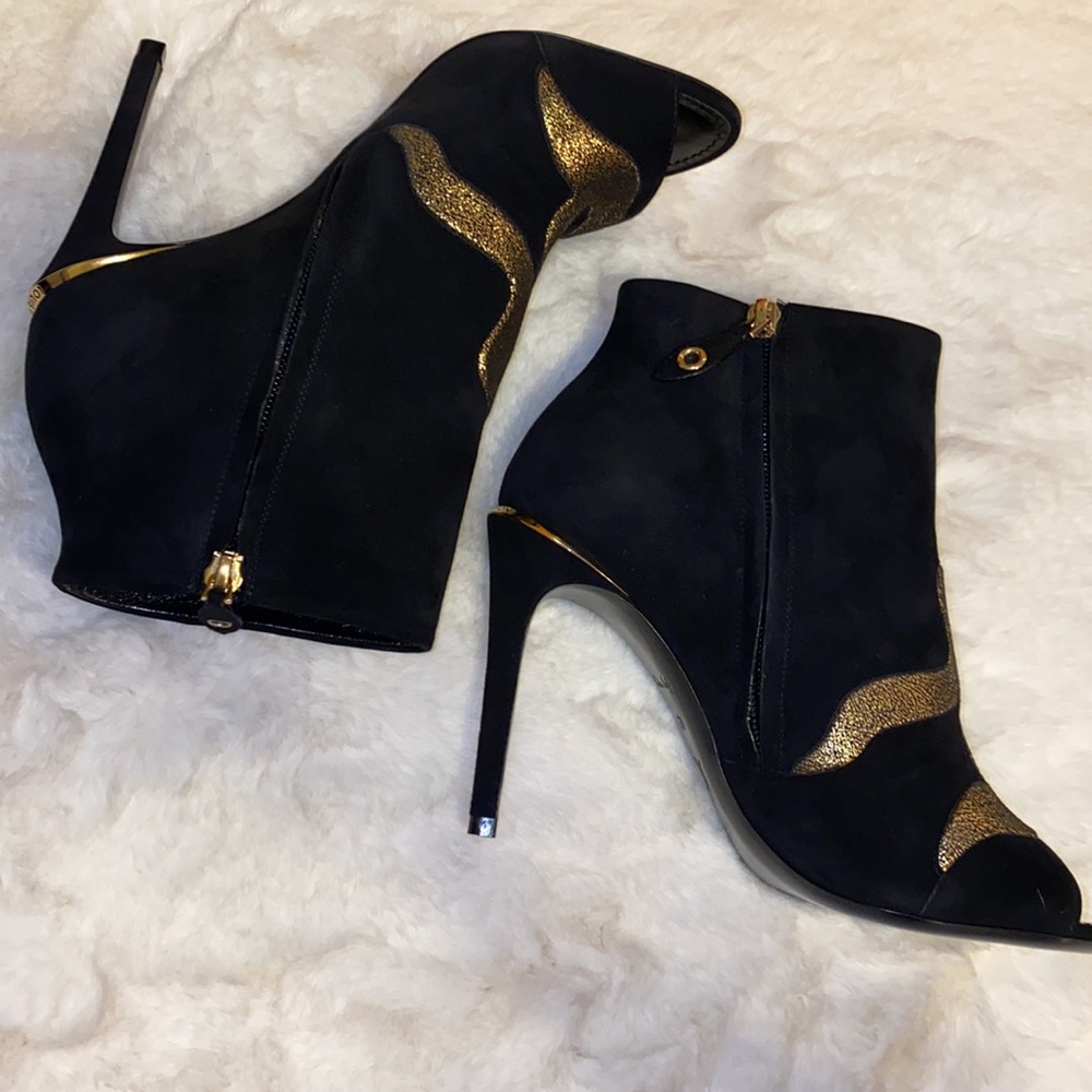 LOUIS VUITTON Gold Flame Peep Toe Booties - Picture 10 of 17